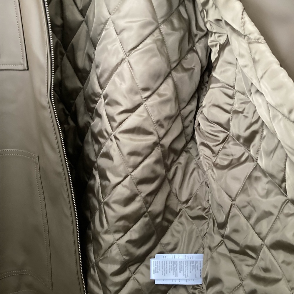 Good American Jacket - Picture 4 of 9